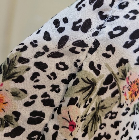A'Gaci Women Leopard print with flowers skater dress Size Medium - Picture 2 of 4